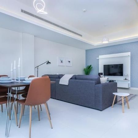 Fam Living - Mada Residences Downtown Дубай Екстер'єр фото